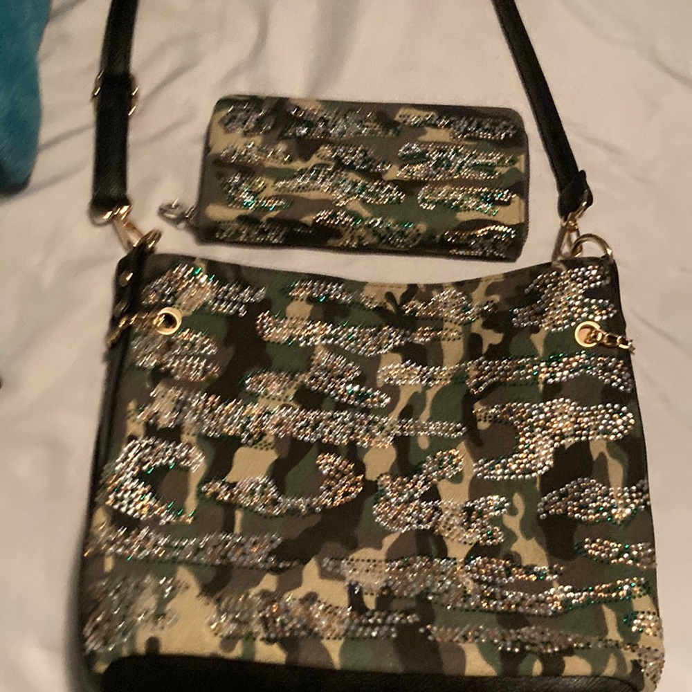 Purse and wallet